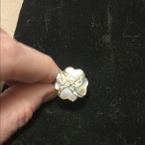 Pearl and Silver Women's Ring size 7